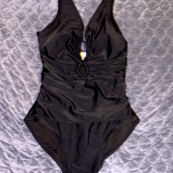 Time and Tru Bodysuit - Picture 1 of 3